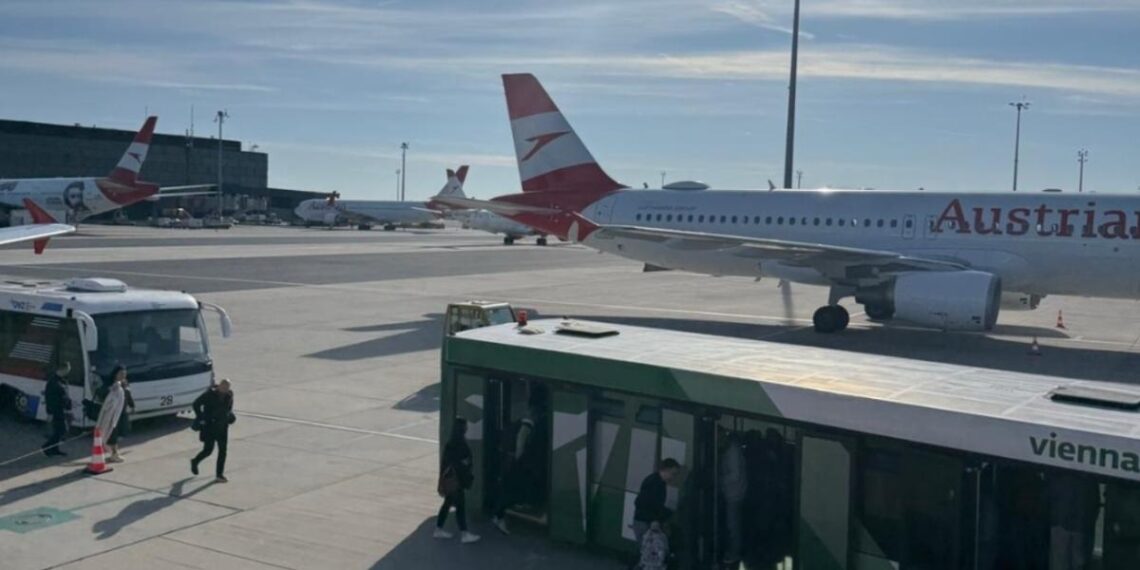 Avioni Austrian Airlines na bečkom aerodromu u Beču