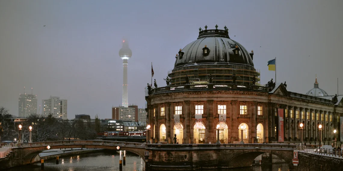 Zgrada nemačkog parlamenta u Berlinu