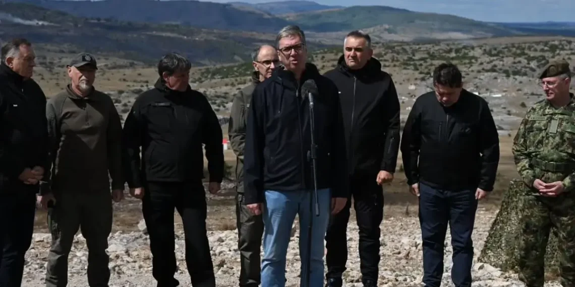 Predsednik Vučić: Vojni rok od marta, država je spremna