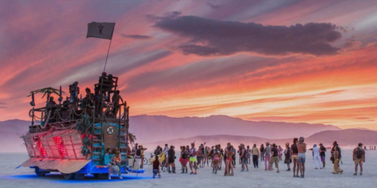 Burning Man puni 40 godina: Grad od 70.000 ljudi niče u pustinji, ali festival više nije ono što je bio