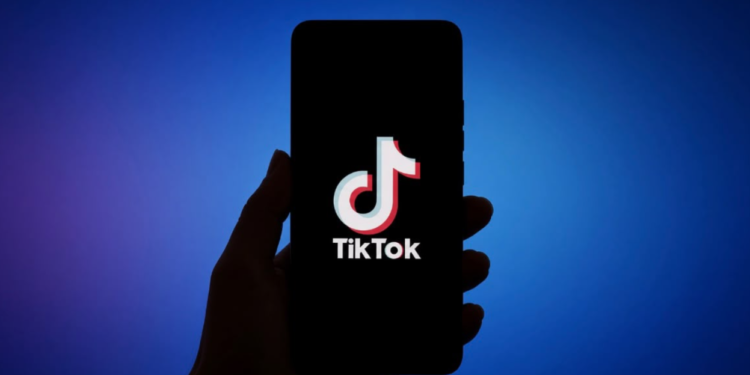 Mesecima drže sirovu jetru u frižideru i jedu je: Novi „zdravstveni trend“ sa TikToka