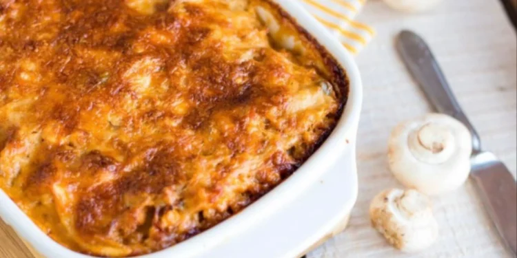 Kremaste lazanje sa piletinom i pečurkama: Recept za savršen porodični ručak
