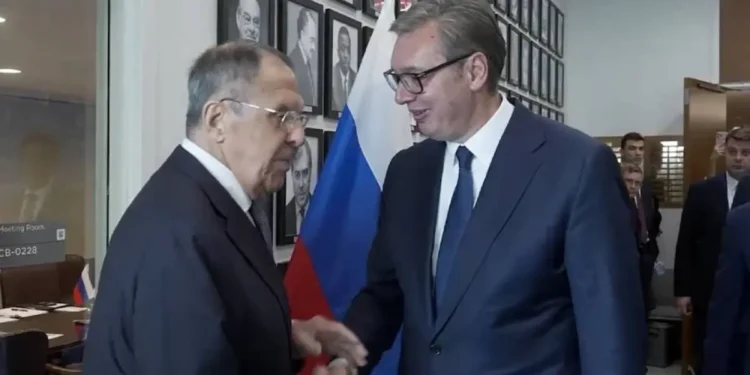 Predsednik Vučić razgovarao sa Lavrovom: Novi ugovor o gasu moguć do kraja meseca