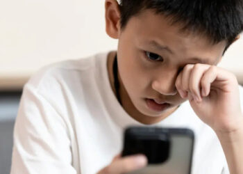 Alarmantno istraživanje UNICEF-a: Svako peto dete doživelo seksualno nasilje na internetu