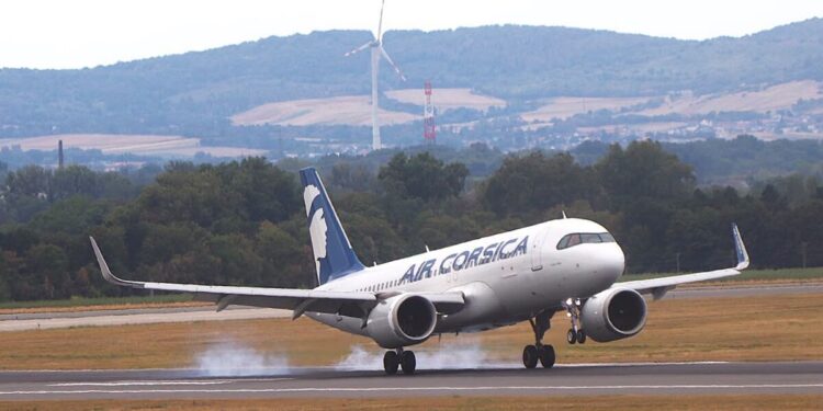 Air Corsica prizemljila 70% flote: Čudan miris širi se letelicama