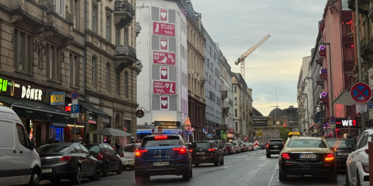 Telefoni odali austrijske obaveštajce: Kretanje službenika bilo dostupno