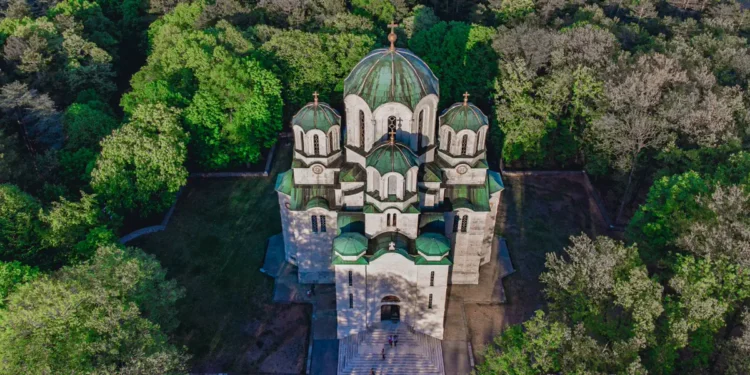 Srce Šumadije čuva Karađorđevo nasleđe: Topola slavi Dan opštine
