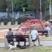 Novac stiže penzionerima: Poznat tačan datum isplate pomoći