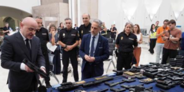 U Španiji zaplenjeno 644 vrsta oružja: Uhapšeno sedam osoba