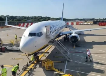 Ryanair pod istragom: Na stepenicama aviona povređeno čak 360 putnika