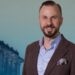 Nemački poslanik Tobijas Tajh: Ono što nazivaju „demokratijom“ često je ciljano mešanje u izbore u Srbiji