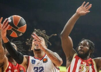 Zvezda upisala prvu pobedu: Efes pao u završnici