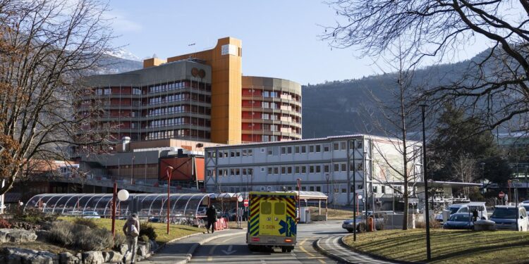 Bolnica u Sionu u kojoj su lečeni povređeni u požaru u Kran Montani