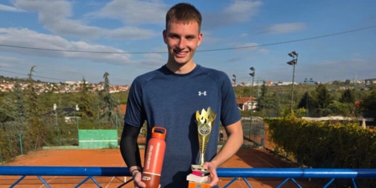 Reketiranje Open 5 dobio šampiona: Glogovac savladao Rusa u finalu