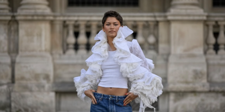 Pariz je gledao samo u Zendaju: Isti komad nosila je na potpuno nov način