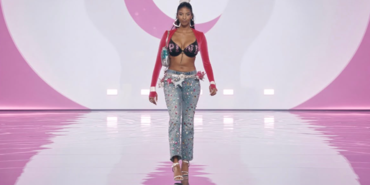 Ćerka NBA legende Kobija Brajanta zablistala na pisti ,,Victoria’s Secret”