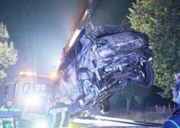 Automobil oštećen u teškoj nesreći kod Bizentala