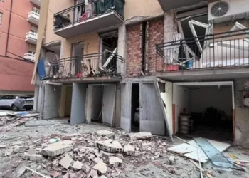 Snažna eksplozija u Italiji: Žena se bori za život, evakuisano više desetina stanara