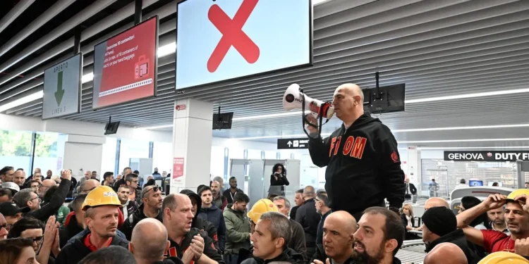 Radnici čeličane okupirali aerodrom u Italiji: Ne odlaze bez odgovora vlade