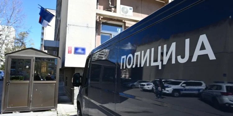 Veći dodaci za zaposlene u MUP-u: Za rad praznikom uvećanje od 157%
