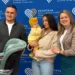 Pomoć koja čuva najmlađe: Grad Leskovac uručio 226 auto-sedišta porodicama