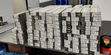 Rekordna zaplena u Nemačkoj: Majka i dete pokušali da prokrijumčare 57.000 cigareta
