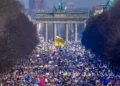 Ko šalje mlade na ulice Berlina? Aktivisti otišli, nejasno ko vodi protest
