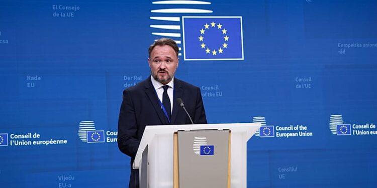 Evropski komesar za energetiku na konferenciji o snabdevanju gasom