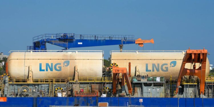 LNG infrastruktura za snabdevanje gasom