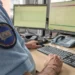 Ilustracija sajber istrage i krađe privatnih sadržaja