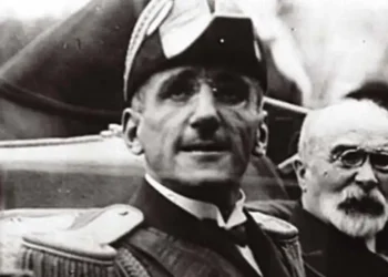 Kralj Aleksandar I Karađorđević i Luj Bartu u automobilu u Marselju