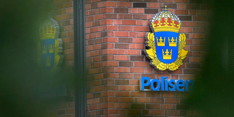 Policajac iz Stokholma optužen za teška seksualna krivična dela nad decom