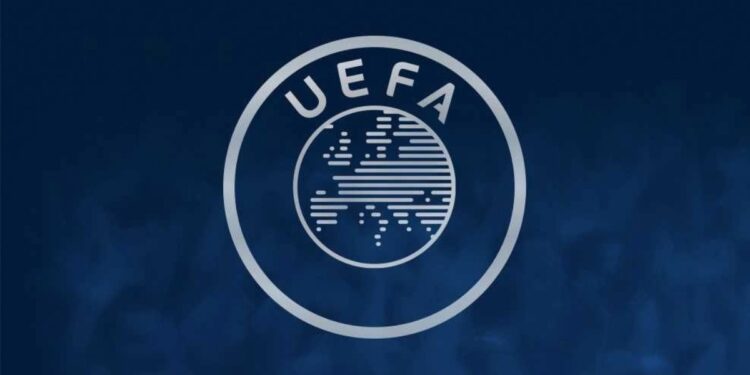 UEFA kaznila Crvenu zvezdu sa 83.500 evra i zatvaranjem dela severne tribine